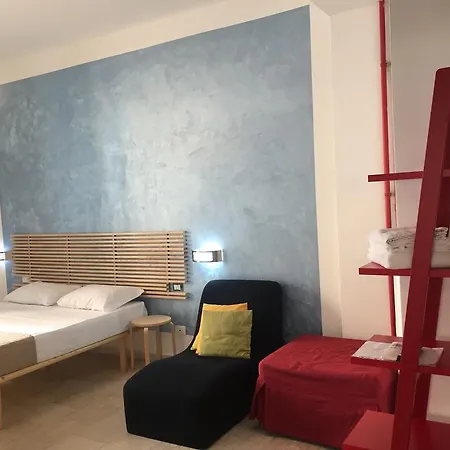 Art Guest house 3*