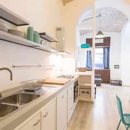 Bed & Breakfast Santi Quattro Al Colosseo Rome