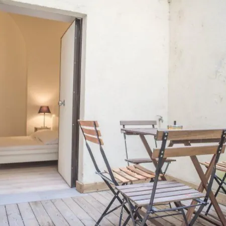 Santi Quattro Al Colosseo Bed & Breakfast
