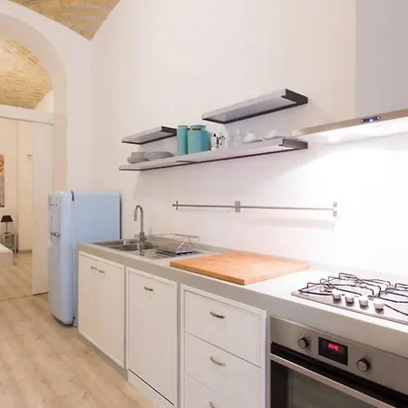 Bed & Breakfast Santi Quattro Al Colosseo Rome