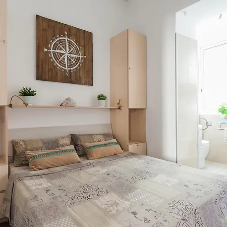 House Borgo Pio 195 Roma