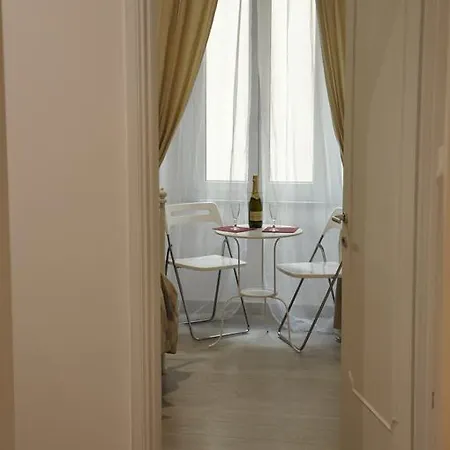 Apartment Tolemaide House *