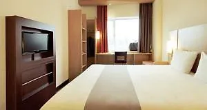 Ibis Fiera