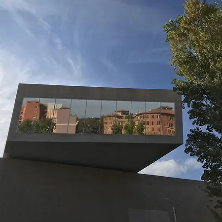 Maison Flaminio Couette-café 4*