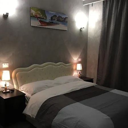 Gianni's Guest house *