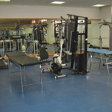 Mancini Park מלון