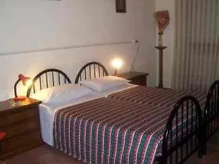 Esty Guest house
