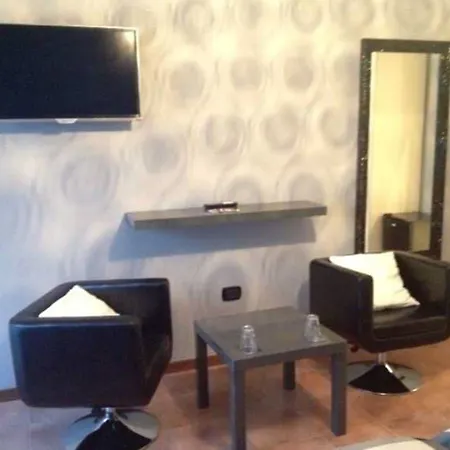 Esty Guest house