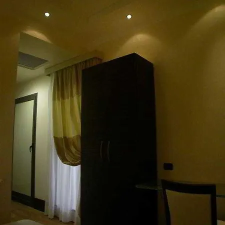 Hotell The Rom