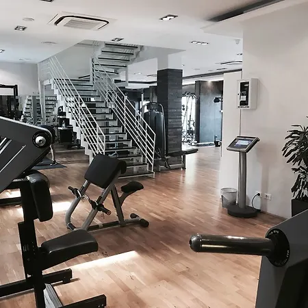 Hotel Trastevere 5*