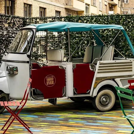 Trastevere 5* Rome