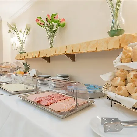 Hotel Raeli Luce 4*