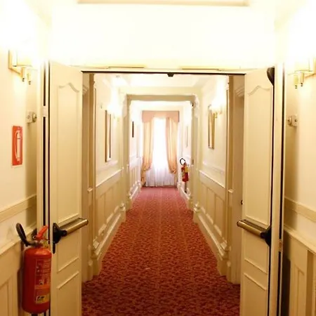 Lh Grand Hermitage Hotel