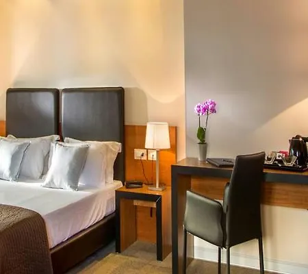 San Paolo 4* Rome