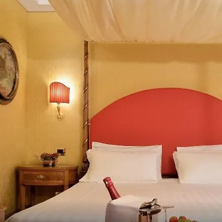 Homs Hotel 4*