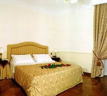 Domus Apartment