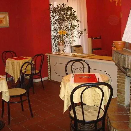 Szálloda Foro Imperatori 3*