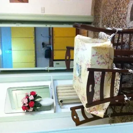 Hotel Antica Fontana Di Traiano 5*