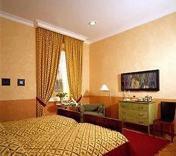 Caesar House Residenze Romane Oda ve Kahvaltı 3*