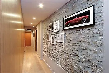 Down Town - Domus Collection Rome