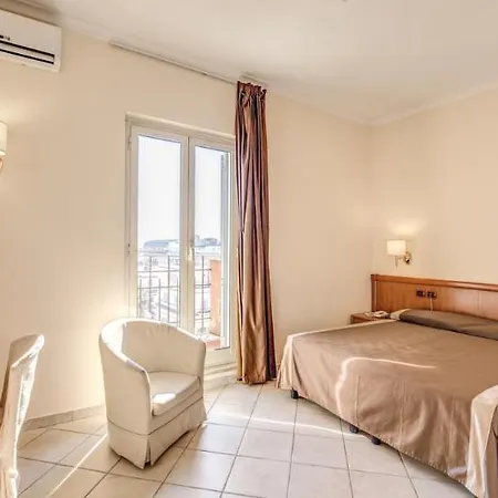 Leonardo Boutique Termini 4* Řím