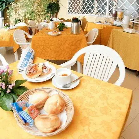 Hotel Louisiana 2*