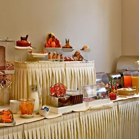 Torlonia Hotel