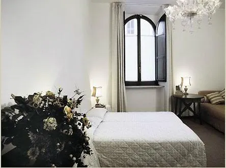 Columbia Hotel Roma