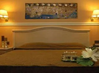 Papavistarelais Couette-café 3*