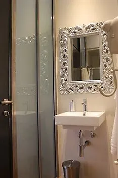 Guest house 5 For 7 People Near Coloseum 2*