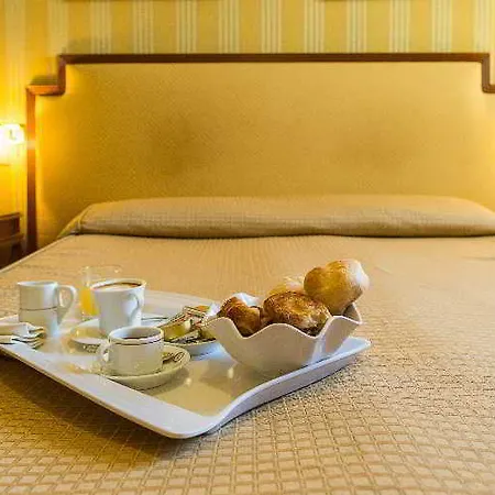 Della Torre Argentina Otel 3*