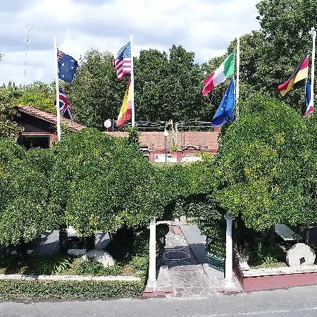 Seven Hills Village Campeggio Roma