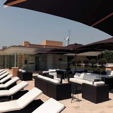 Grand Via Veneto 5*