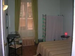 Sixbeds Rome