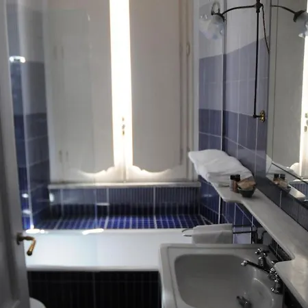 Relais Teatro Argentina Rome