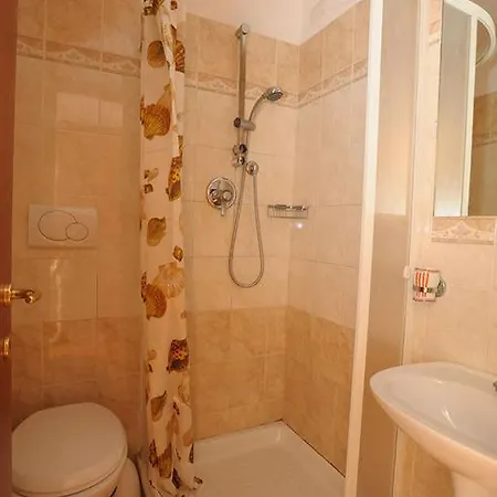 Belvedere Termini Bed & Breakfast 5*
