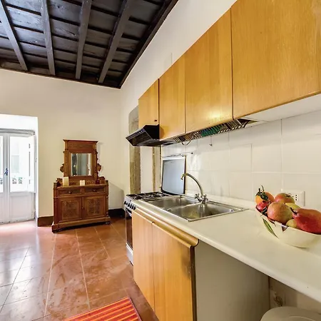 120 M2, 2 Yatak Odalı, 1 Banyolu , Navona Bölgesinde *