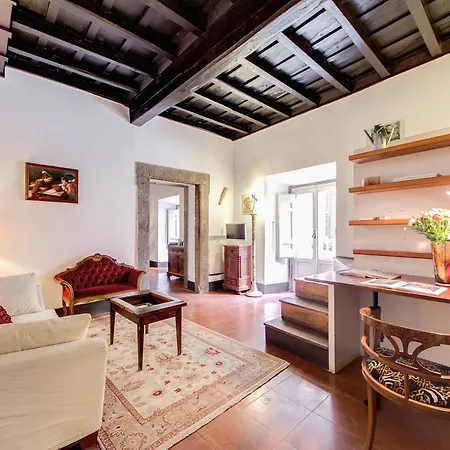 120 M2, 2 Yatak Odalı, 1 Banyolu , Navona Bölgesinde *