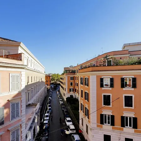 Trastevere Lovely *