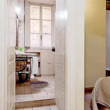 Apartment Palazzo Farnese Historical