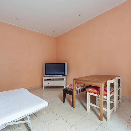 House Lotto29 A Quiet In Garbatella An Amazing Neighborhood Apartment