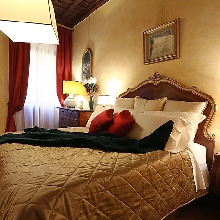 Appartamento La Casa Dell'orologio Di Palazzo Berardi Roma