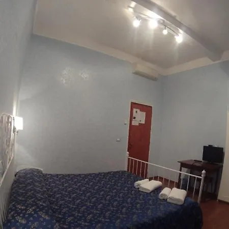 Πανσιόν Casa Cleo 2*