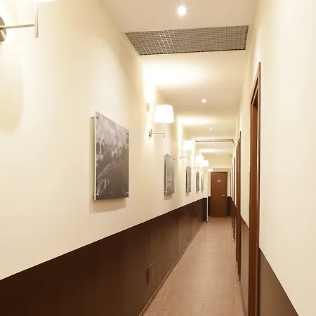 Residenza Affittacamere 2*