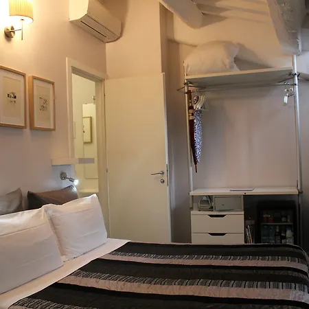 Affittacamere Relais Casa Della Fornarina 3*