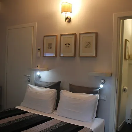 Relais Casa Della Fornarina Affittacamere 3*