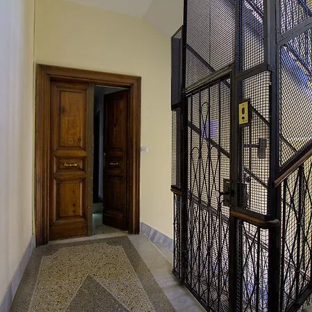 Floor 6 Roma