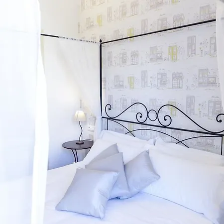 Adelina Guest house 2*