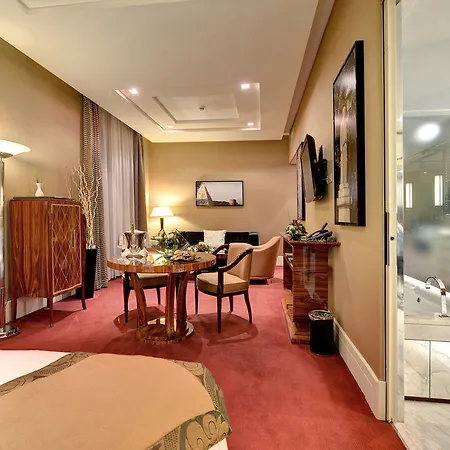 Hotel Grand Via Veneto Rzym
