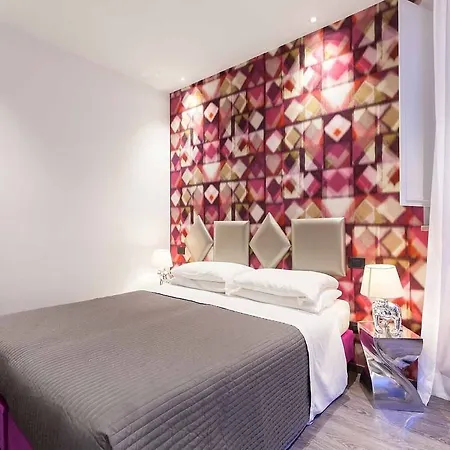 Town House 3*